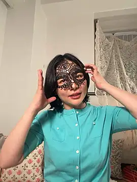 Mochi-Momo online show from July 19, 2:52 pm