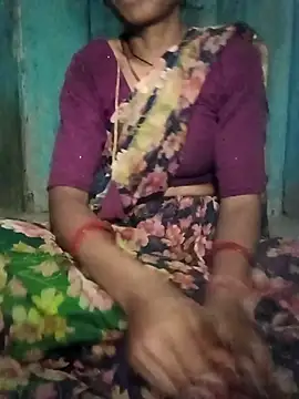 Desi Couple P online show from May 30, 3:21 pm