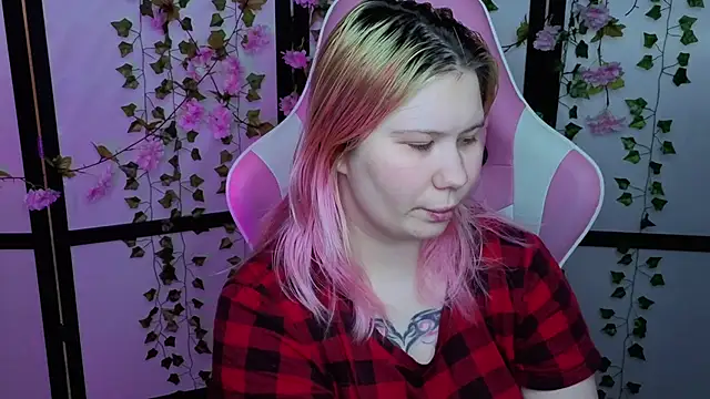 kitsune little online show from May 14, 8:09 am