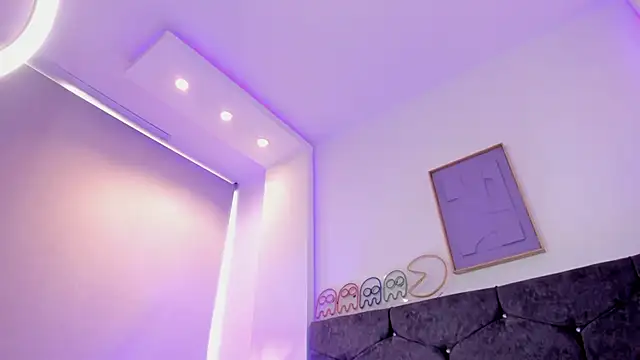 Megan Morphy online show from March 14, 1:56 pm