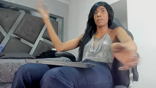 ElektraBomdans online show from May 31, 4:40 am
