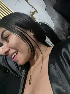 eimmy  skinny online show from March 16, 5:44 am