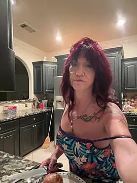 Trophy Milf online show from February 21, 4:24 am