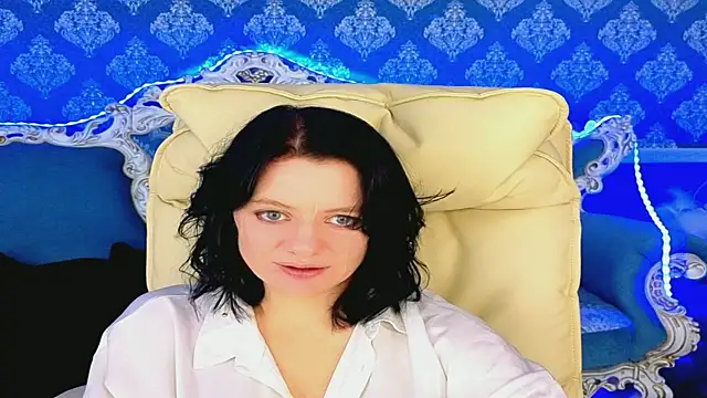 Ingrit tass online show from April 2, 1:19 pm