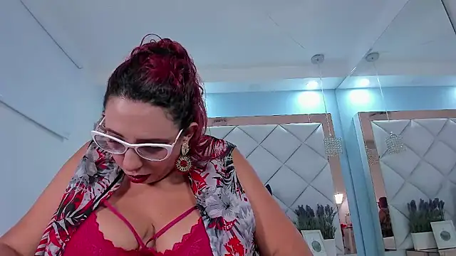 kimberlyaniston online show from March 26, 12:18 pm