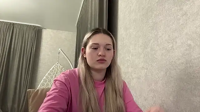 Linaceleste online show from February 25, 3:21 pm