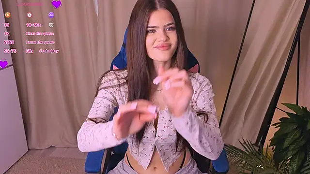 404CUTIE  online show from March 24, 5:24 am