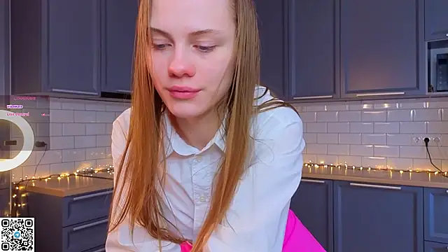 Crystal Diva online show from March 9, 6:49 am