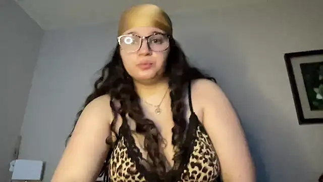 SoyOceanne online show from April 16, 1:06 am