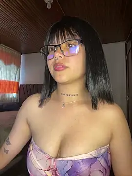 violet19x online show from February 19, 9:57 pm