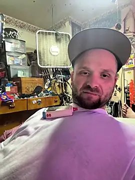 Mikeytoxxxic online show from March 31, 9:20 am