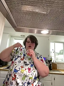 plushietoy online show from April 13, 1:07 am