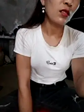 Thobaby112 online show from July 26, 2:19 am