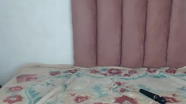 BigBootyEbony  online show from April 8, 6:54 pm