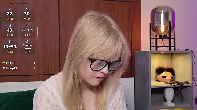 MoliQin online show from June 7, 7:48 am