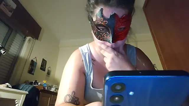 sweetjuicyb online show from July 1, 9:14 pm