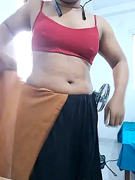 Queen Saara online show from April 14, 5:51 am