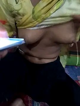 mimpake online show from April 7, 11:01 am