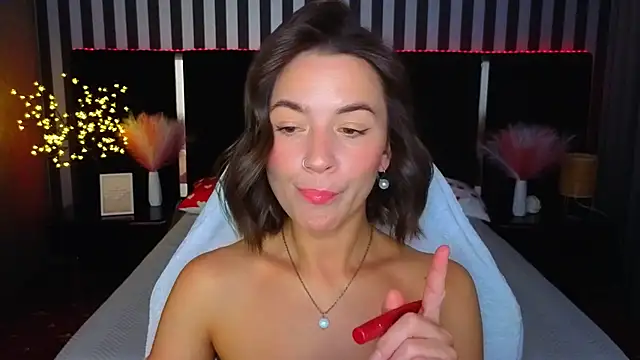 GracefulMichelle online show from May 11, 7:55 pm