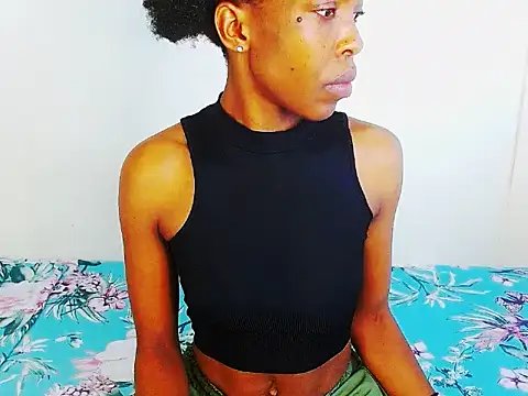 ChocoSlenderXXX online show from April 29, 3:37 pm