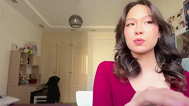 HannaOreo online show from April 17, 8:16 am