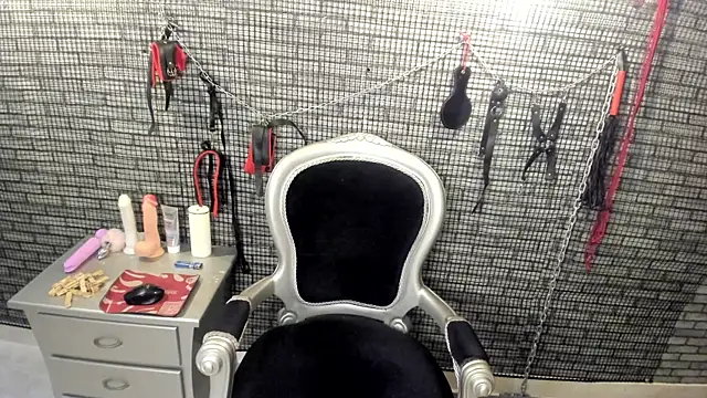 hillary bigbutt online show from March 30, 3:22 pm