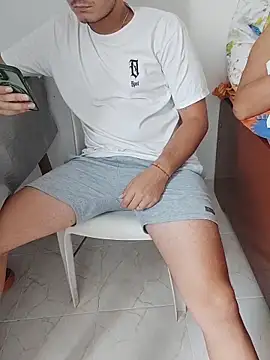 19daniboy online show from April 14, 3:45 pm