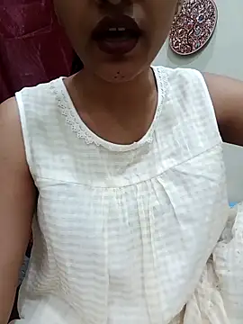 Cute-Manvi online show from April 13, 6:20 pm