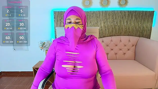 Nadia Privee online show from February 28, 9:58 pm