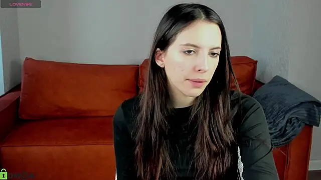 elise robbie online show from March 27, 8:26 am