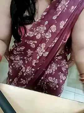 Desi Heat Couple online show from February 21, 4:40 pm