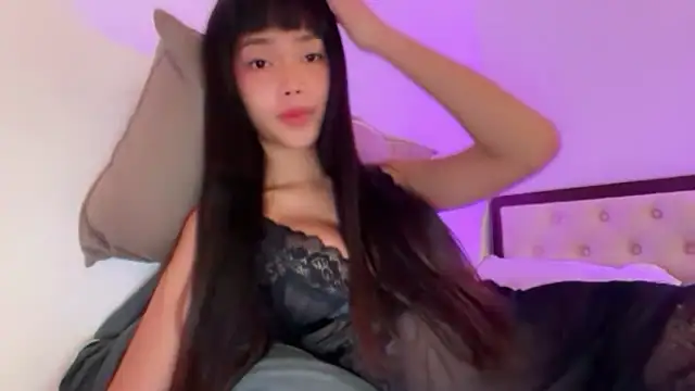 Claire Bearxx online show from April 21, 1:51 pm