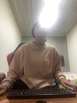 angell cooper8 online show from March 25, 12:08 pm