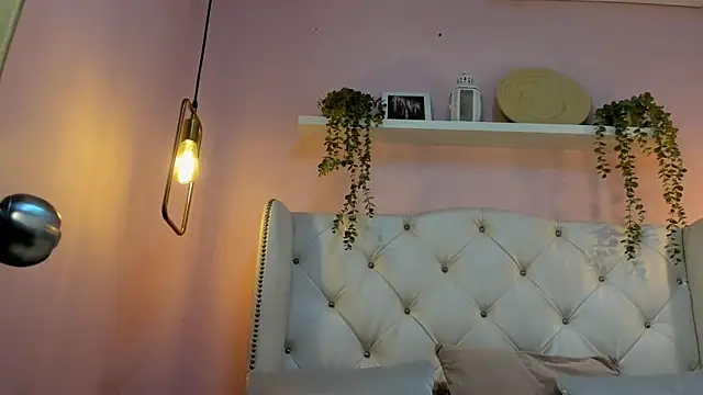 KarinaaCoxx online show from May 17, 1:10 pm