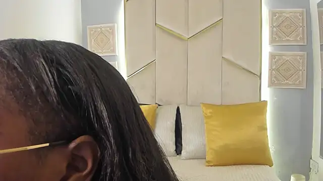 KarinaaCoxx online show from May 8, 12:41 pm