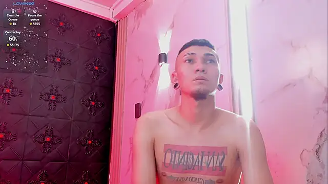 Logan and Reachel online show from February 26, 7:24 pm