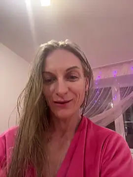 Faiiry  online show from March 27, 7:47 pm