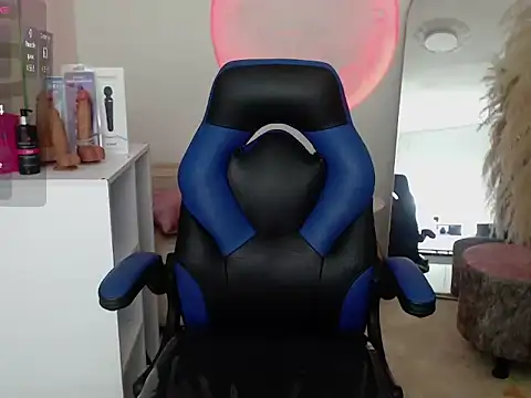 ivvoncute online show from March 14, 12:17 pm