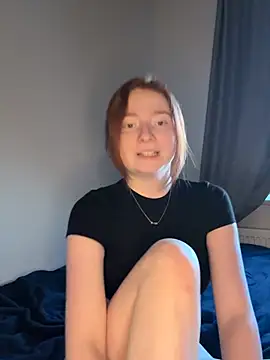 HoneyBunny18 online show from March 26, 5:15 pm