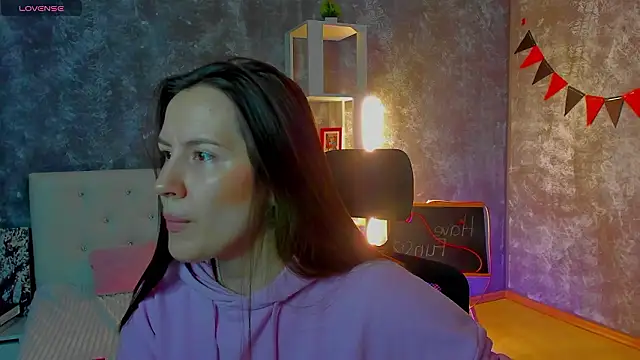 asti bubbles online show from March 19, 1:32 am