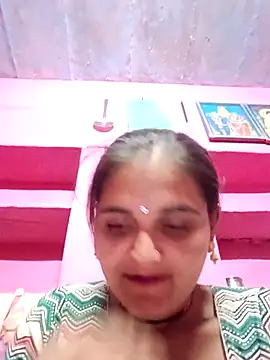 sexywife7080 online show from February 21, 5:46 pm