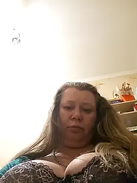 KiraStanton online show from May 9, 11:07 pm