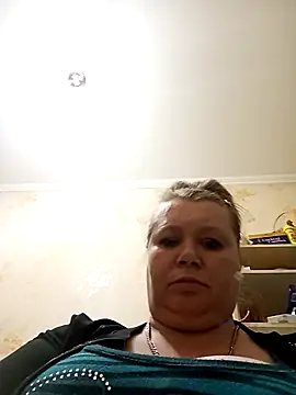 KiraStanton online show from March 5, 9:10 pm