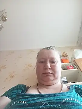 KiraStanton online show from May 18, 10:54 am