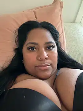 Yiseth15 online show from February 20, 6:09 pm