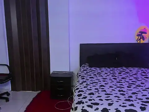 ginebrapurple online show from March 22, 6:58 pm