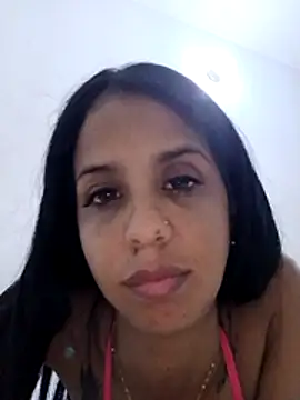 skinnyprety18 online show from February 25, 2:54 am