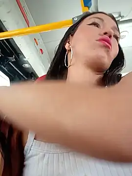 sandy 11  online show from March 21, 7:41 pm