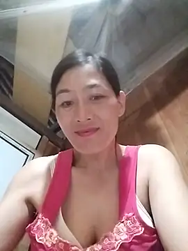 lris-Beauty77 online show from June 4, 2:54 pm