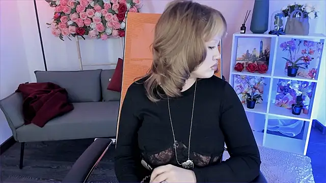 OpalNova online show from March 11, 1:58 pm